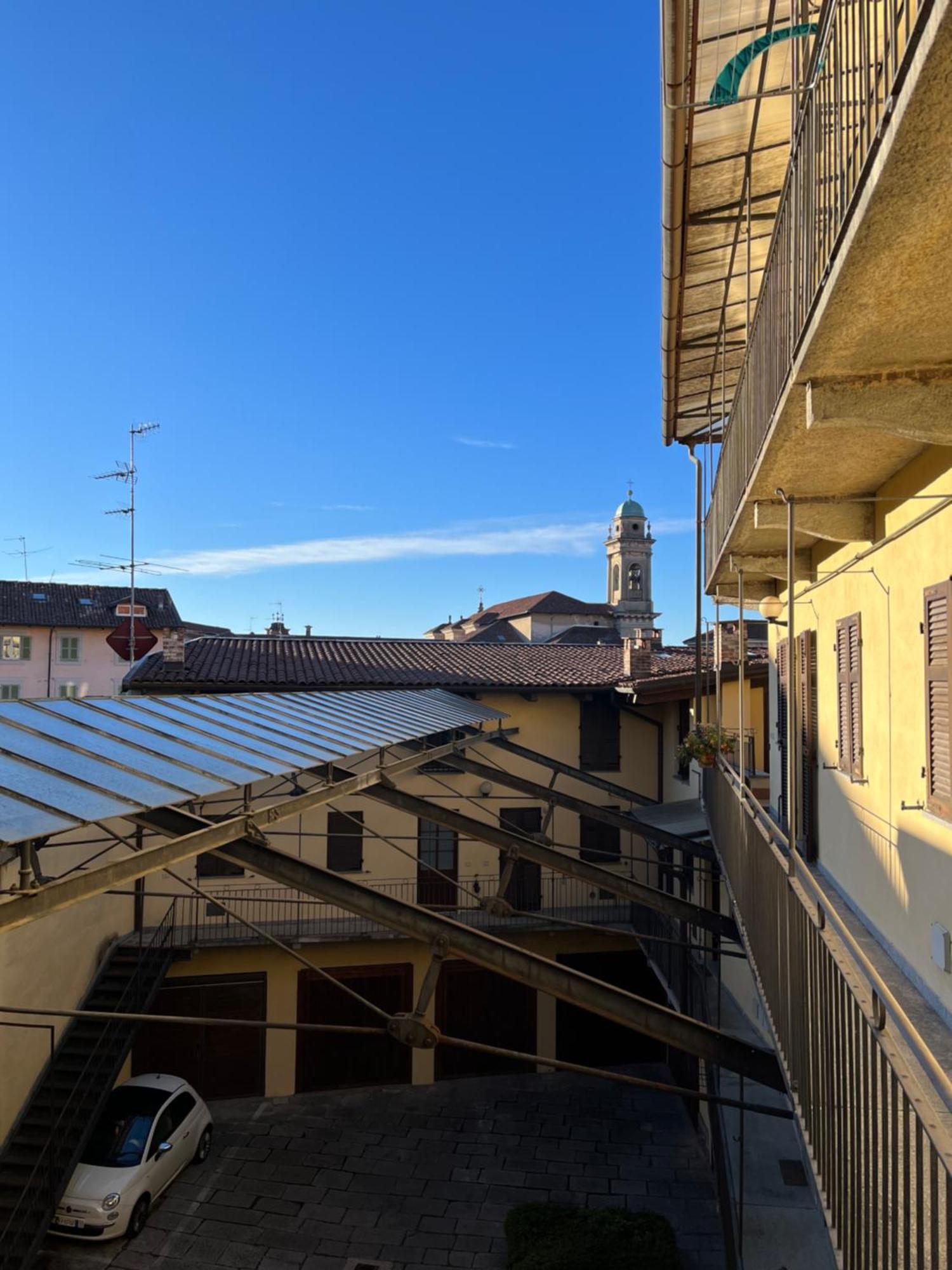 L'Appartamento Di Ringhiera بييلا المظهر الخارجي الصورة